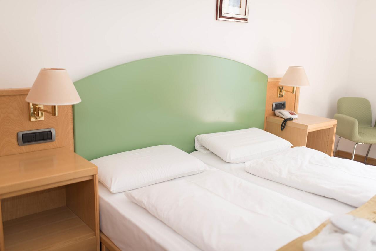 Hotel Venezia Malcesine Zewnętrze zdjęcie